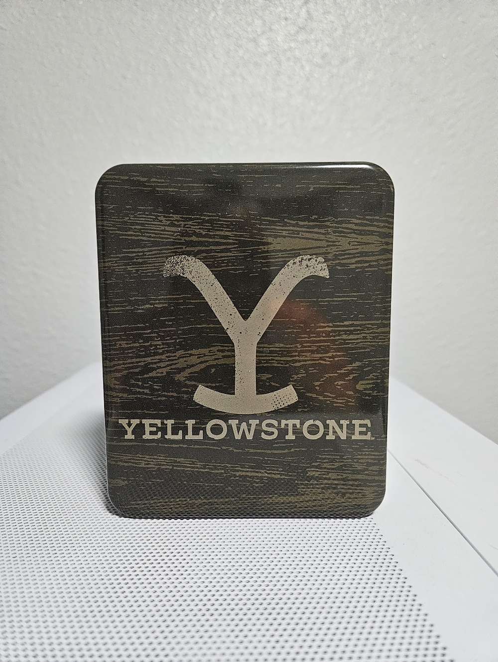 Yellowstone Bifold Wallet By Buckle Down - Picture 2 of 6